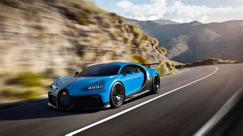 Pricey Recall: $4 Million Bugatti Chiron Needs New Tires Every 1,875 ...