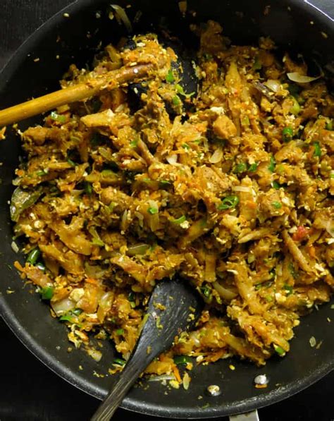 SRI LANKAN CHICKEN KOTTU ROTI RECIPE. | ISLAND SMILE