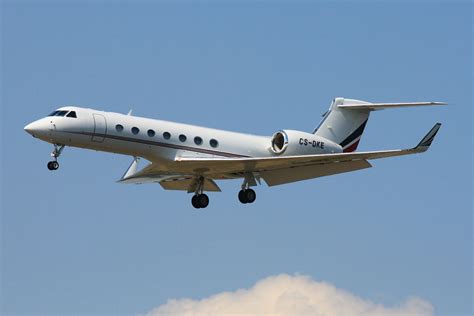 Gulfstream G550 - Wikipedia