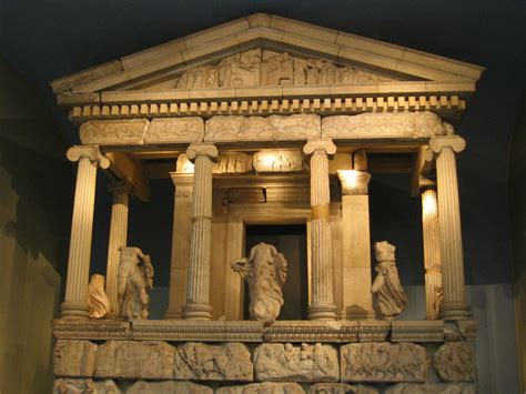 The Architecture Concept of Greek Temples - Viahouse.Com