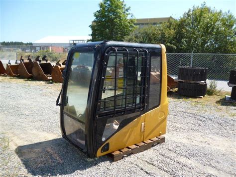 Excavator Cabs for Hitachi, Deere & Cat Excavators - Cabs