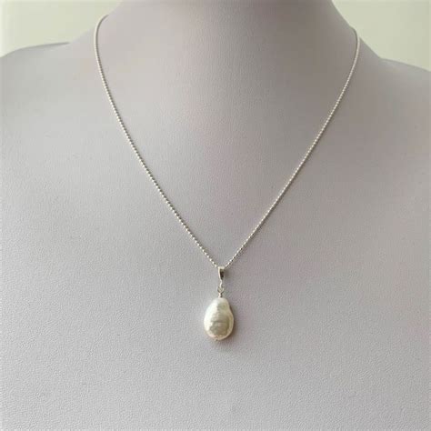 Freshwater baroque pearl - Baroque pearl pendant - Love Your Rocks