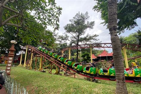 Foto : Wahana Halilintar di Dufan Berhenti Mendadak, Ini Penyebabnya