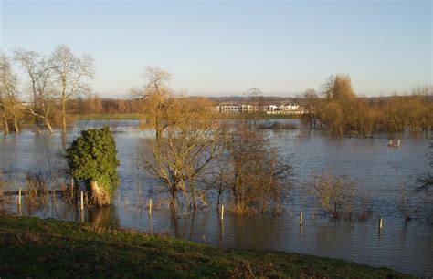 Nature's role in reducing flood risks in Oxford - Earth Trust