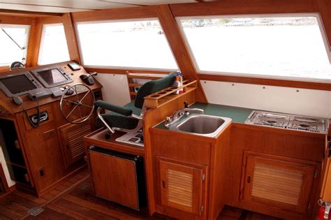 The Ellis 32 - Ellis Boat Company | Boat interior, Boat interior design ...