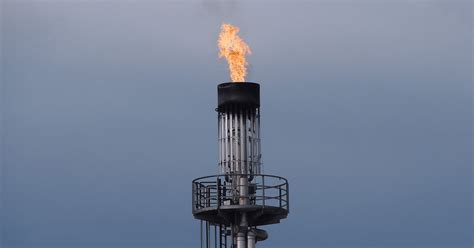 Texas could tighten some natural gas flaring rules by fall - Ranger ...