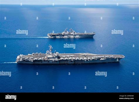 Uss boxer lhd 4 hi-res stock photography and images - Alamy