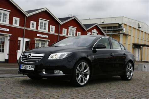 Opel | Insignia | 2009 | Car Buyers Guide