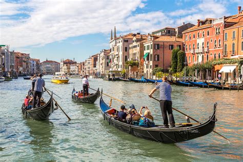 6 Must-See Famous Italian Landmarks - Get Italian Citizenship | Apply ...