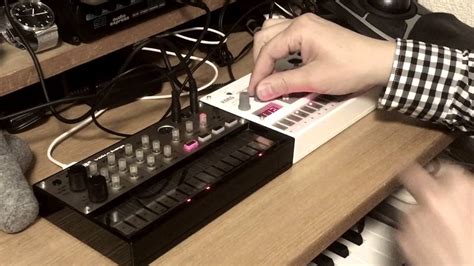 KORG volca sample & keys - YouTube