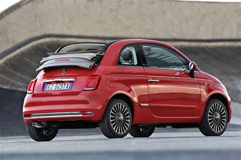 2016 Fiat 500 convertible (facelift) rear three quarter unveiled