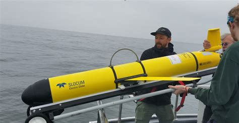 Autonomous Underwater Vehicle Glider Deployment | Sea Grant Scholars