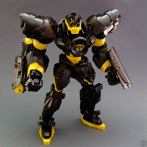 The LEGO Throwbots get an upgrade as intricate fan builds - The ...