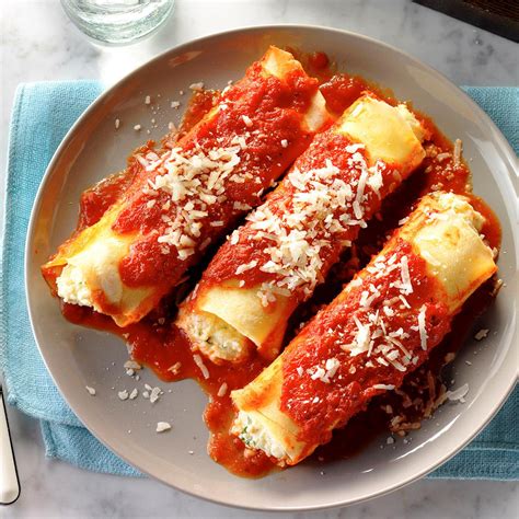 Homemade Manicotti Recipe | Taste of Home