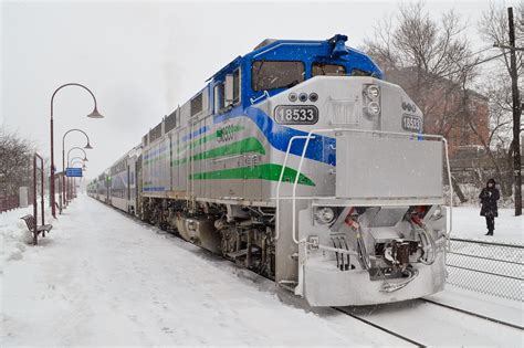 Railpictures.ca - Michael Berry Photo: While on lease to the AMT last ...