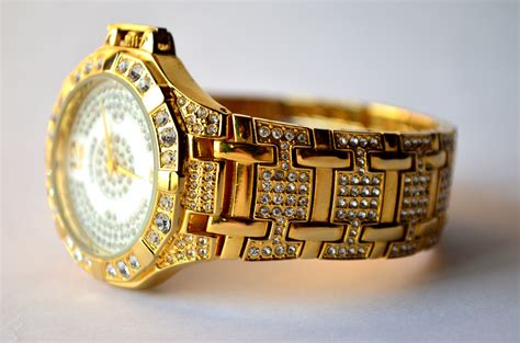 Free Images : watch, hand, band, yellow, jewellery, luxury, gold ...