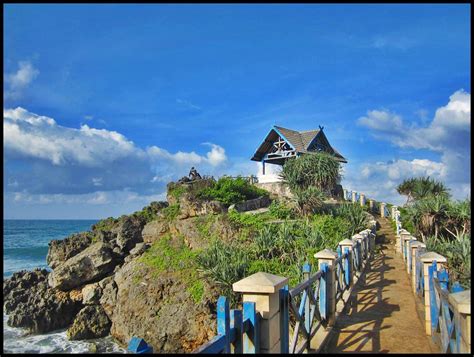 Pantai Kukup, Jogja ~ JALAN JALAN MAKAN MAKAN