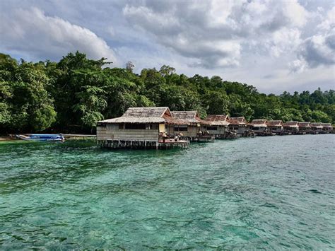 Where to stay in Raja Ampat | Guide and reviews - divetip.com