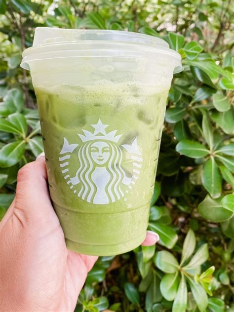 STARBUCKS DRINK ORDER: Healthy Iced Matcha Green Tea Latte