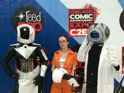 Portal Wheatley Cosplay