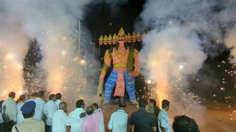 Hyderabad: దసరా వేడుకలు.. రావణ దహనం.. ఫొటోలు | ravana dahan in telugu ...