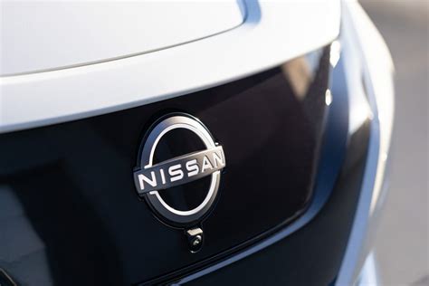 2023 Nissan Leaf Debuts Simplified Design - CNET