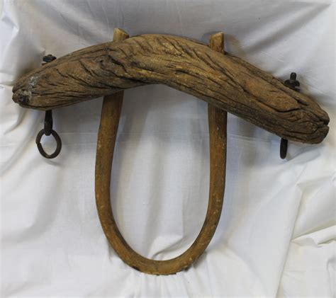 Bargain John's Antiques | Antique Primitive Cattle - Single Ox Yoke ...