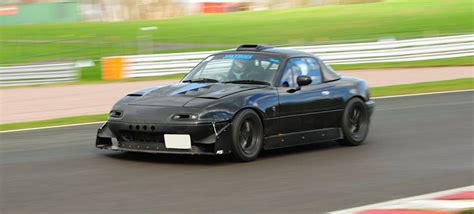 Customer Cars: Iain's heavily modified Mazda MX5Performance Cars ...