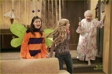 Miranda Cosgrove Screams For Halloween | Photo 391063 - Photo Gallery ...