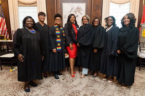 Women take the bench: Davidson County swears in a record number of ...