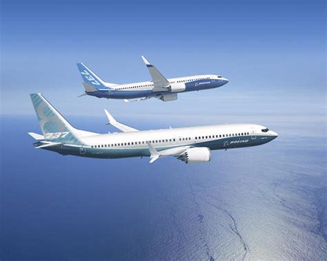 Is Boeing 737-800 same as Boeing 737 Max 8? How to tell the difference ...