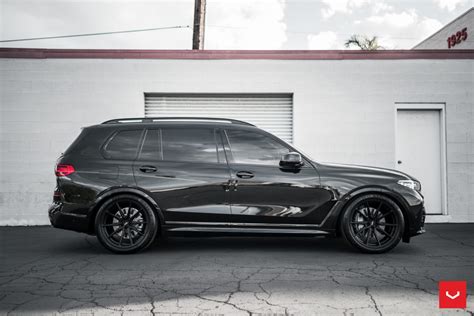 BMW X7 - HYBRID FORGED SERIES: HF-3 - Vossen Wheels