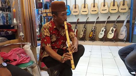 Saluang alat music tradisional Minang Kabau - YouTube