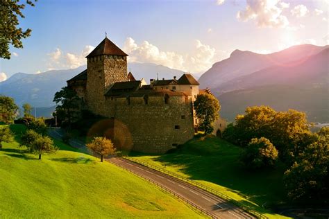 Vaduz Castle | | Alluring World