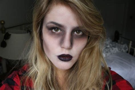 Schminken zu Halloween: hilfreiche Tipps für den perfekten Look ...