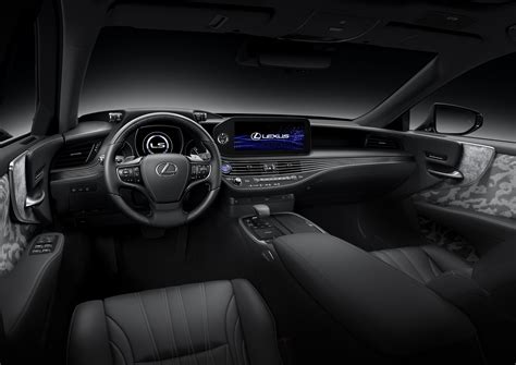 “TIME IN DESIGN” HAND-CRAFTED BEAUTY IN THE NEW LEXUS LS