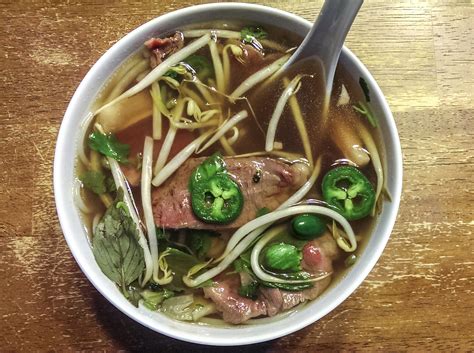 Vietnamese Beef Pho Noodle Soup - Ryan's Recipes