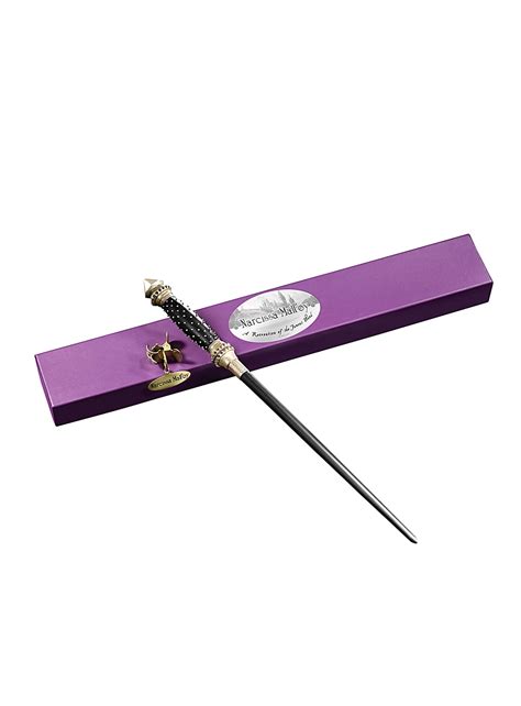 Narcissa Malfoy Wand Character Edition - maskworld.com