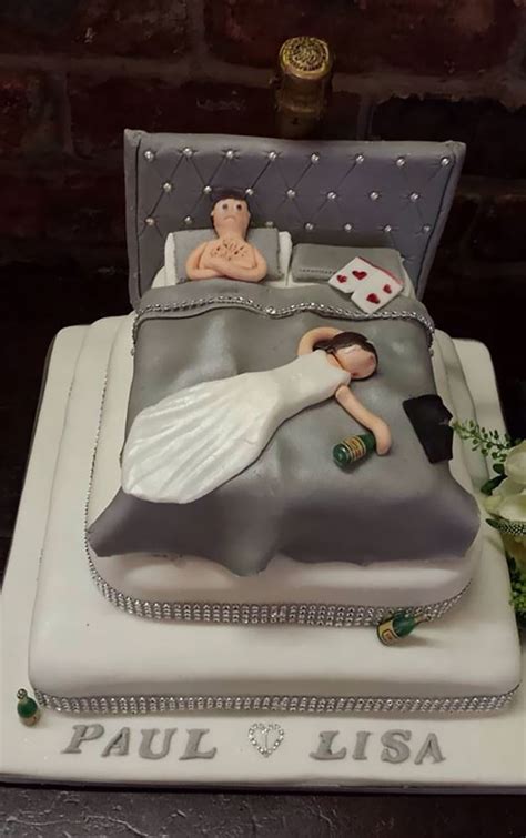 30 Hilariously Terrible Wedding Cakes | DeMilked