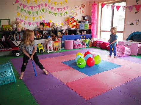 Learn with Play at Home: 5 fun indoor balloon party games