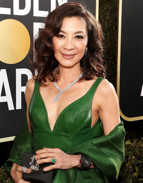 Michelle Yeoh Wears the Exact Emerald Ring from Crazy Rich Asians to ...