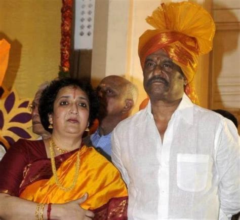 Latha Rajinikanth Wiki, Biography, Age, Rajinikanth Wife, Songs, Photos ...