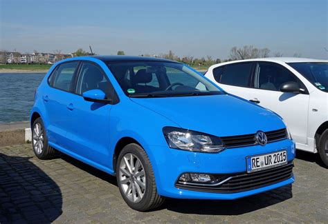 VW Polo Fünftürer (Typ 6C, seit 2014) in Cornflower Blue | When I pass ...