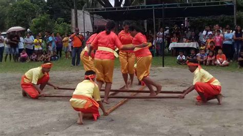 5 Tari Adat Maluku yang Biasa Dipentaskan - Sering Jalan