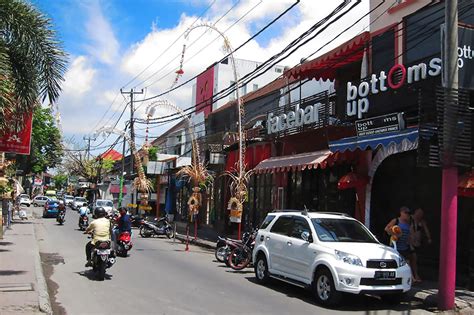 Jalan Raya Seminyak in Bali - Seminyak Shopping and Walking Street – Go ...