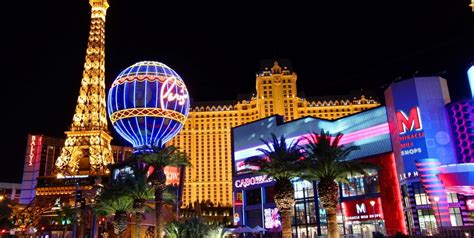 19 Most Romantic Las Vegas Hotels for Couples - HotelsCombined Blog