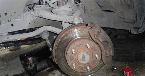 Why Brakes Make Squeak Sound When Braking | Car Troubleshooting