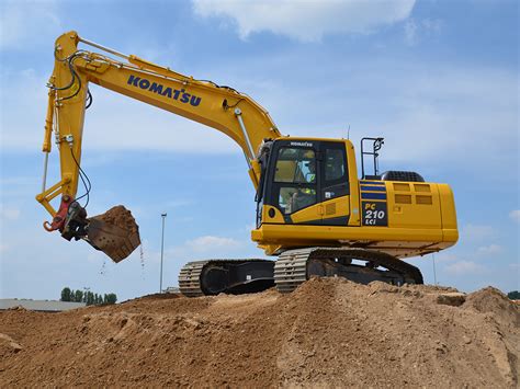 20 Ton Excavator Hire | Nationwide Plant Hire | Ridgway Rentals Ltd.