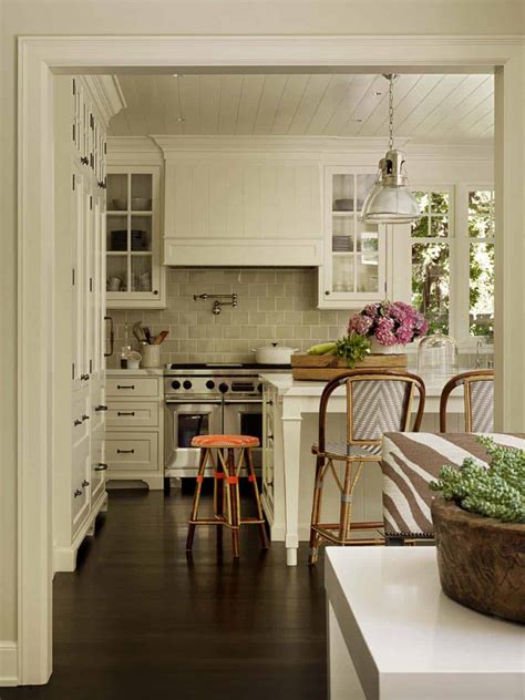 Dutch Colonial Revival gets an elegant refresh in San Francisco Bay Area