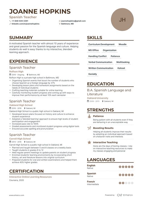 5 Spanish Teacher Resume Examples & Guide for 2024